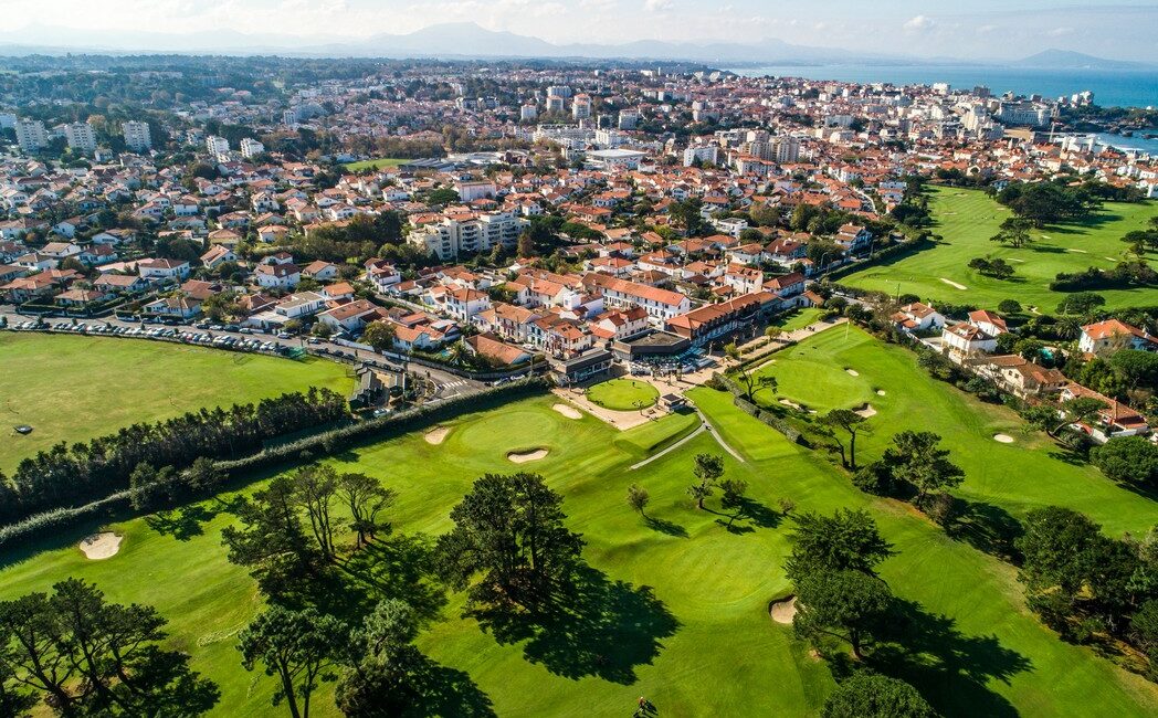 Golf de Biarritz le Phare 1 Vue aérienne du Golf de Biarritz le Phare, parcours de compétition de golf en france, proche de la ville