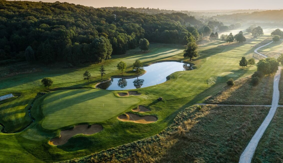 vue aérienne du golf de joyenval, parcours de compétition de golf en france